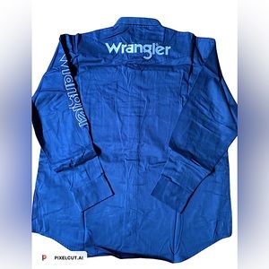 New Wrangler, Navy, white logo men’s shirt.